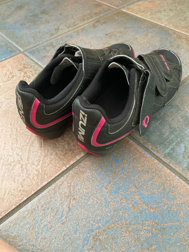Used Pearl Izumi select rd bike — image 2 of 4