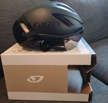 Używany Giro Vanquish Mips 2022 bike — zdjęcie 3 z 6
