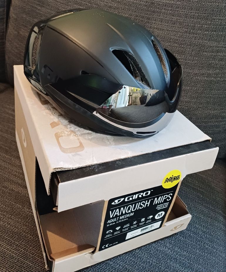 Używany Giro Vanquish Mips 2022 bike — zdjęcie 4 z 6