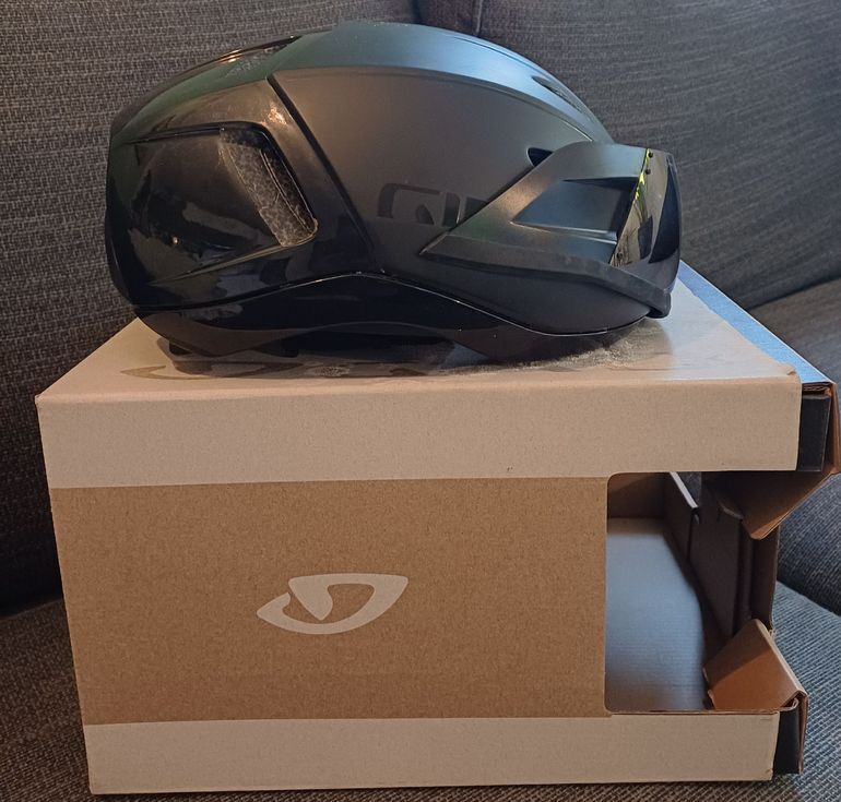 Używany Giro Vanquish Mips 2022 bike — zdjęcie 5 z 6