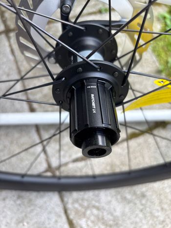 Used Roval Rapide C38 2024 bike — image 2 of 5