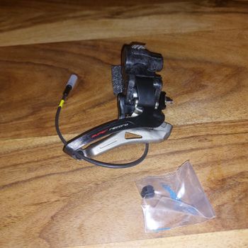 Używany Campagnolo Super Record EPS Umwerfer 2x12 2023 Drivetrain & Pedals