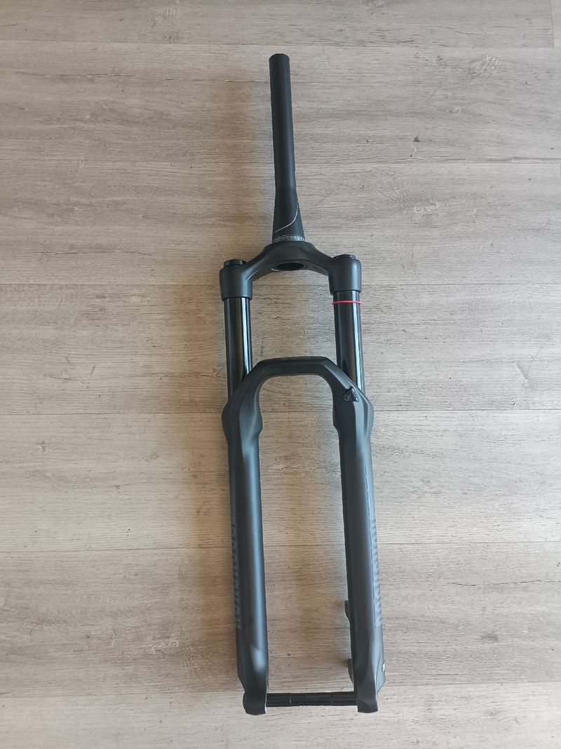 Used Rock Shox 35 E-mtb 2025 bike — image 2 of 6