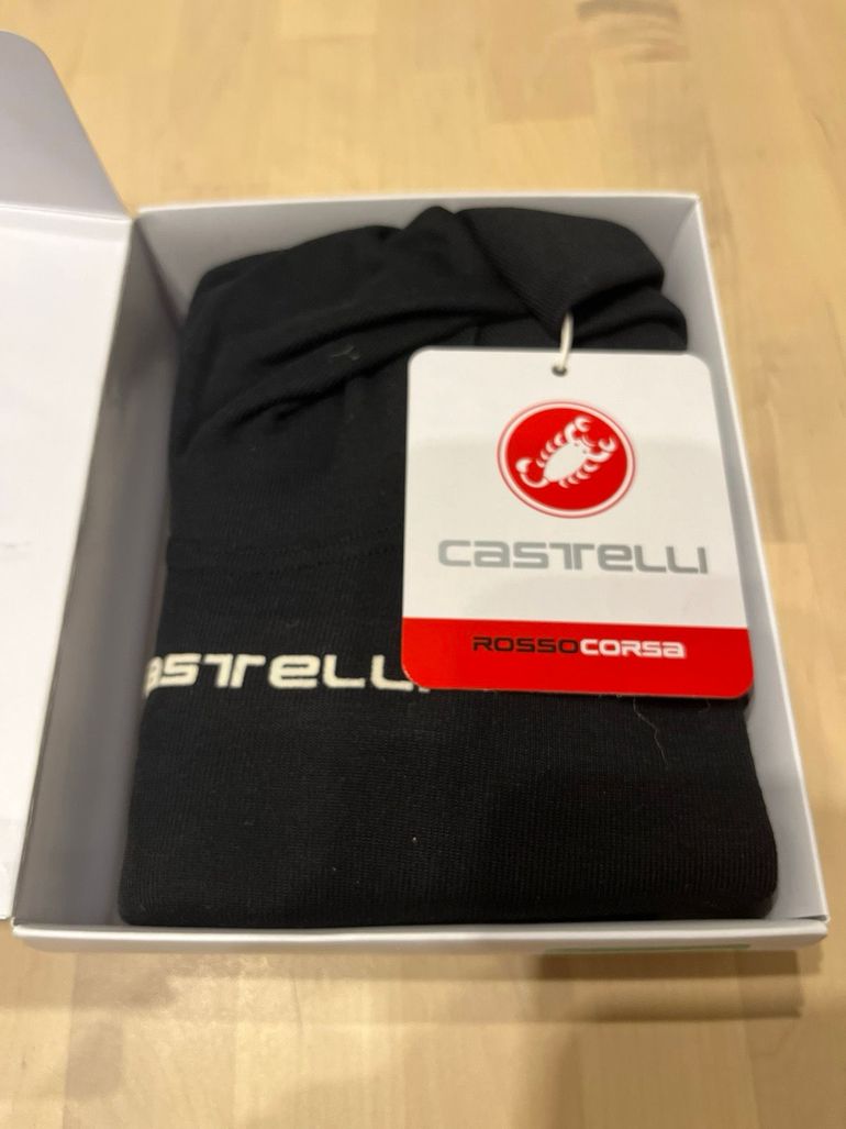 Używany Castelli Flanders Warm Rosso Corsa 2024 bike — zdjęcie 3 z 5