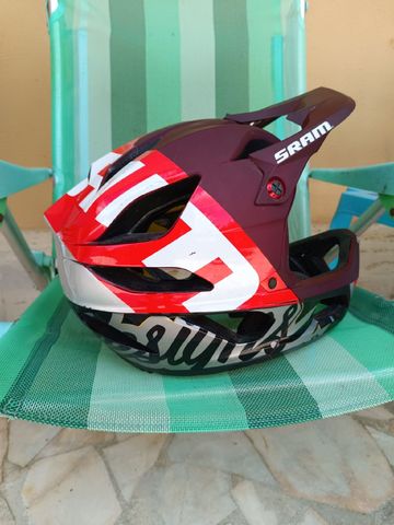 Tweedehands Sram Troy Lee design 2021 bike