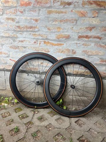 Dt Swiss Carbon wheels 2022 Wheels d'occasion