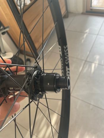 Used Dt Swiss Sram xd 12 vitesses 2025 bike — image 2 of 3