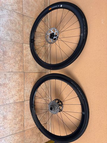 Giant SRL2 36 Disc 2024 Wheels d'occasion