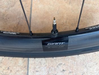 Brugt Giant SRL2 36 Disc 2024 bike — billede 5 af 8