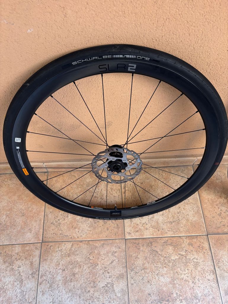 Brugt Giant SRL2 36 Disc 2024 bike — billede 2 af 8