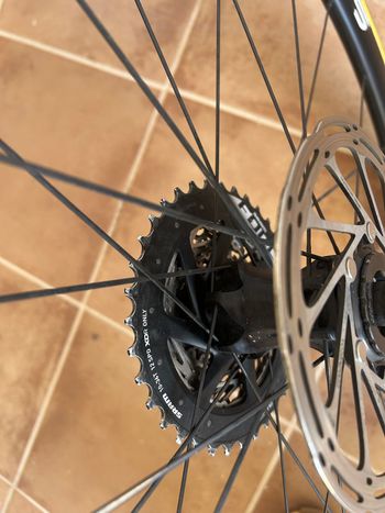 Brugt URSUS carbon 38mm 2022 bike — billede 3 af 3