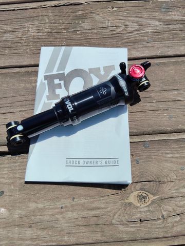 Fox Performance Elite SV EVOL 2024 Rear Suspension d'occasion
