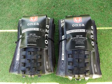 Onza Tires Porcupine rc 2024 Tyres & Tubes d'occasion