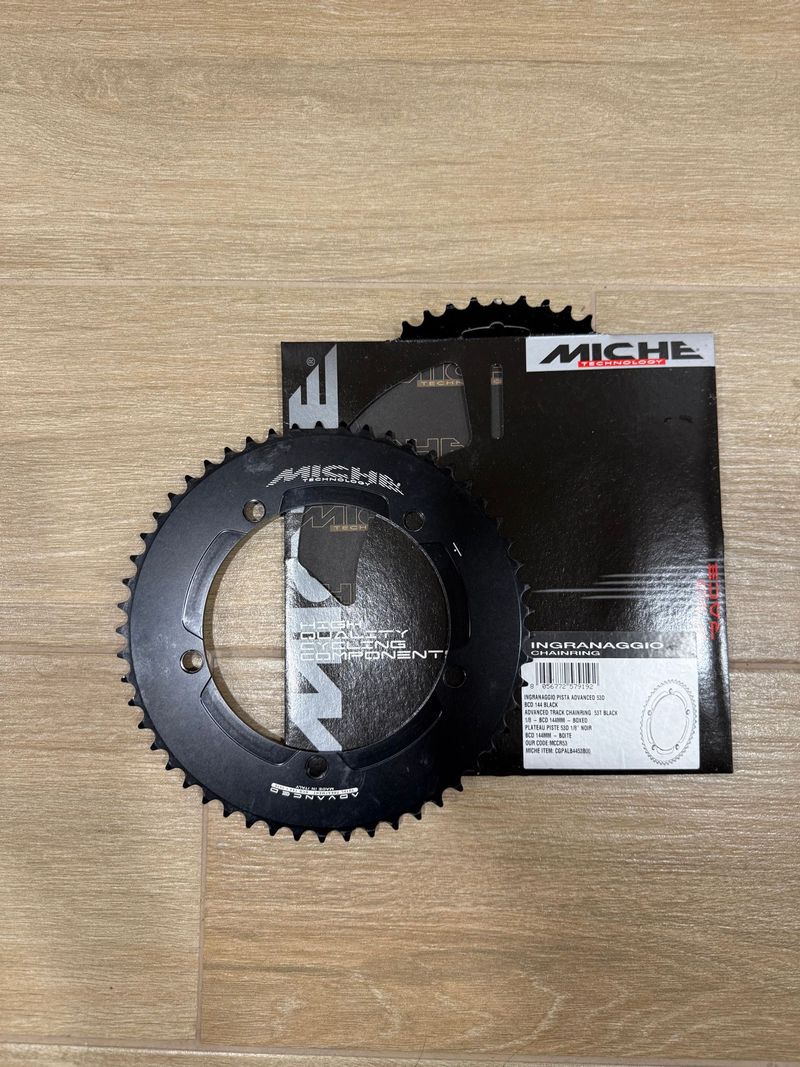 Used Michelin Track 53T 2018 Drivetrain & Pedals
