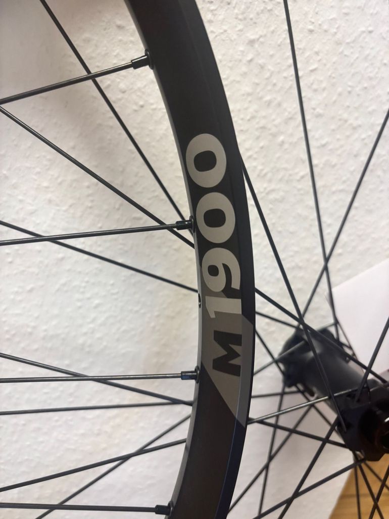 Gebrauchtes Dt Swiss M1900 2025 bike — Bild 2 von 3