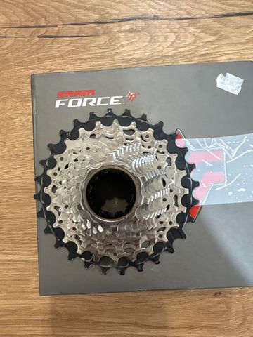 Gebrauchtes Sram Force AXS 12 vitesses 10/28 2022 bike — Bild 2 von 2