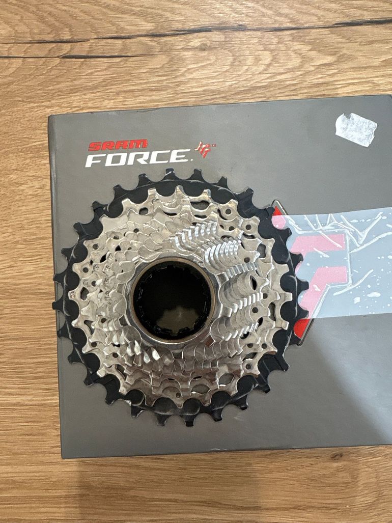Gebrauchtes Sram Force AXS 12 vitesses 10/28 2022 bike — Bild 2 von 2