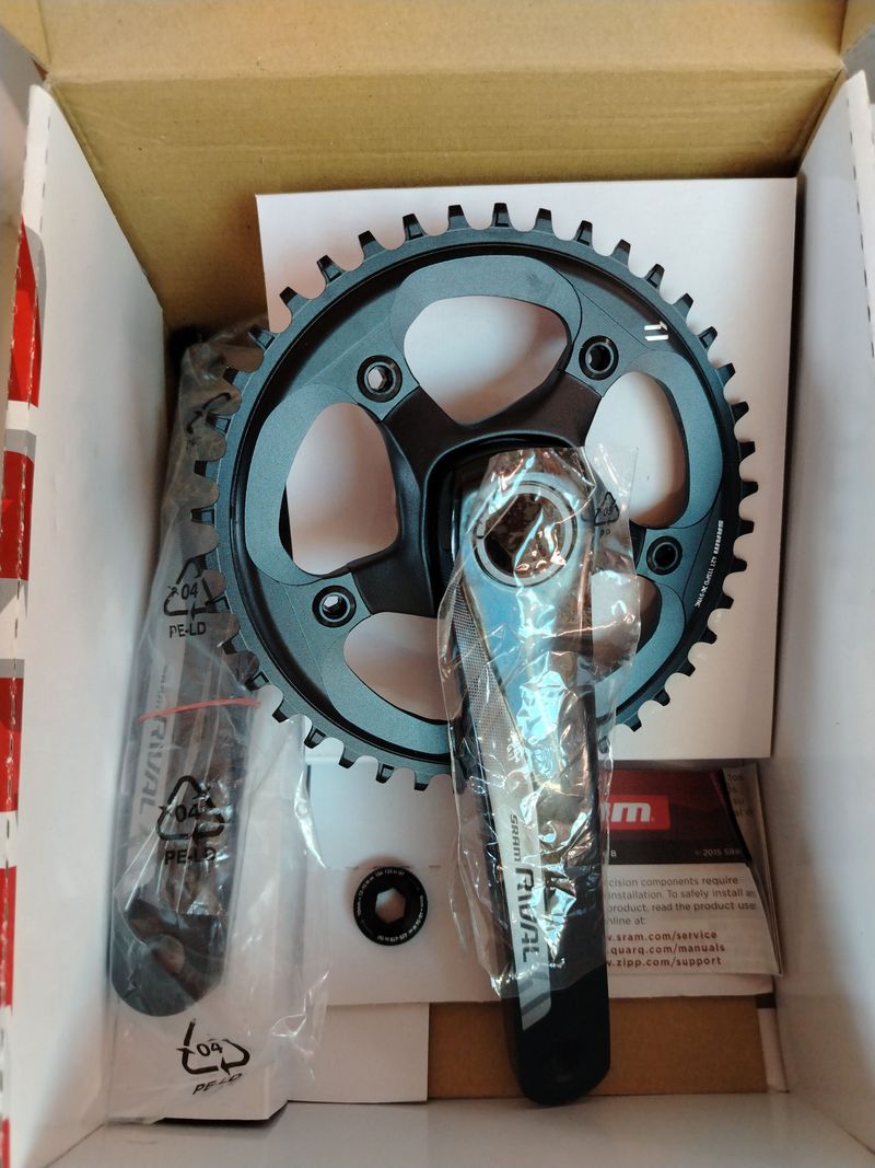 Used Sram rival 2023 Drivetrain & Pedals