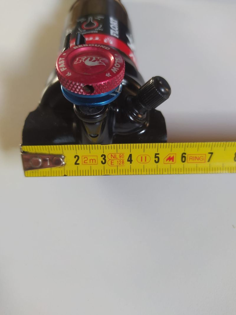Used Fox Factory Float, smorzatore a 2 posizioni RE:aktiv XC (con nuovo comando da remoto push-to-unlock), 6, 5"x1, 5" 2019 Rear Suspension