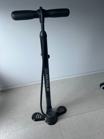 Used BTWIN BTWIN900 2021 bike — image 1 of 3