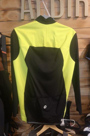 Tweedehands Assos Jacket C2 bike — afbeelding 2 van 2