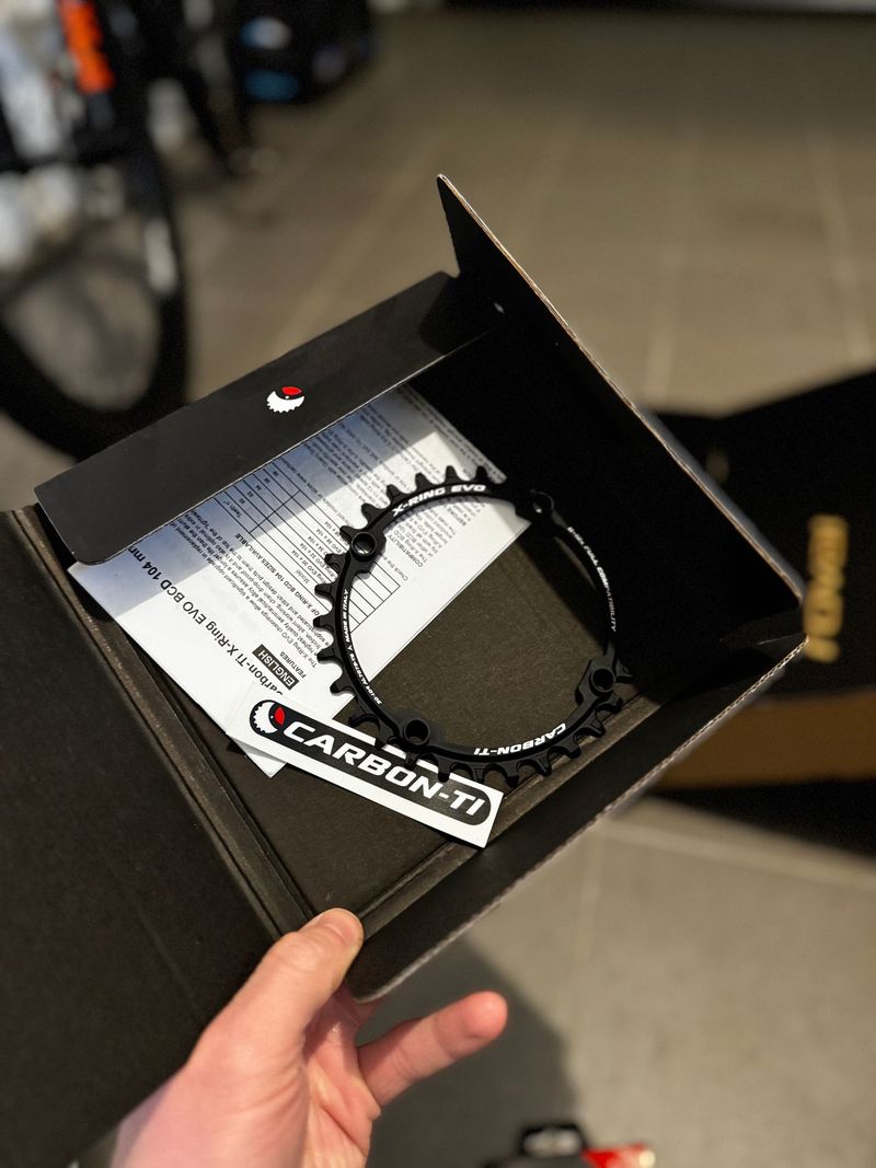 Used Carbon-Ti X-Ring evo Drivetrain & Pedals