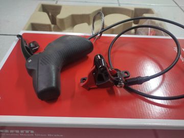 Used Sram Rival 22 2024 bike — image 2 of 3