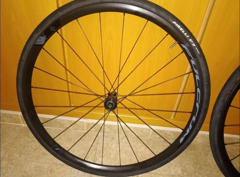 Used fullcrum Racing 600DB 2024 bike — image 3 of 6