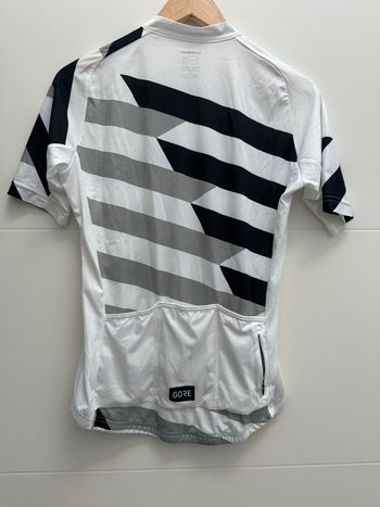 Gorewear Signal 2024 bike usato — immagine 2 di 3