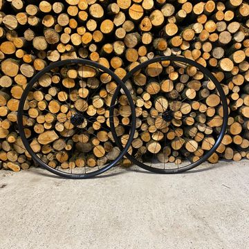 Used Dt Swiss R470 2021 Wheels