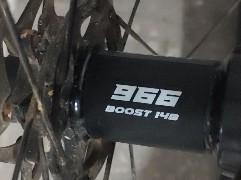 Used miche 566 566 2020 bike — image 4 of 8