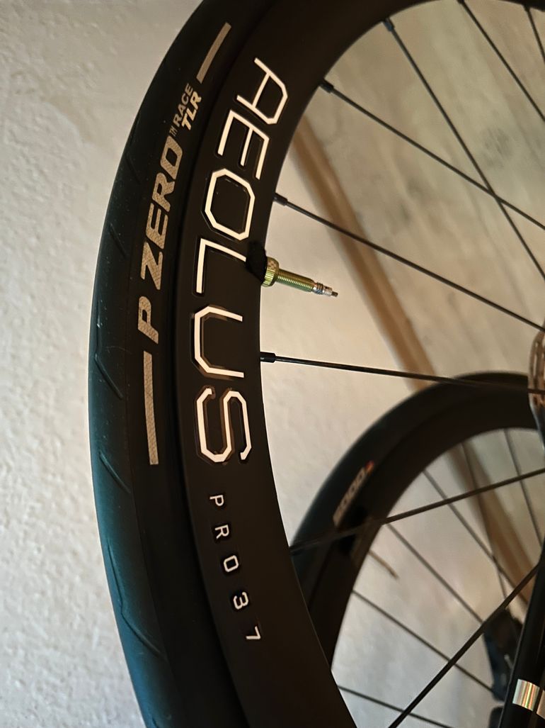 Bontrager Aeolus Pro37 2024