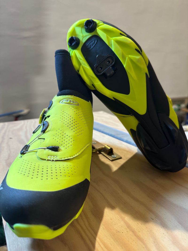 Käytetty Northwave Raptor Arctic GTX 2021 Cycling Shoes