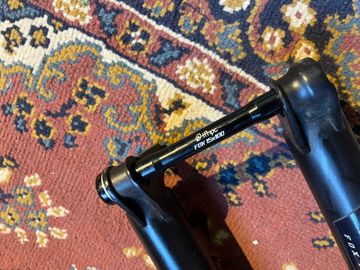 Used Fox F 2016 bike — image 3 of 4