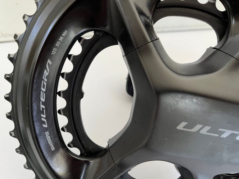 Used Shimano Ultegra FC-R8100 Crankset – 175 mm – 12-speed – 52-36 bike — image 4 of 6