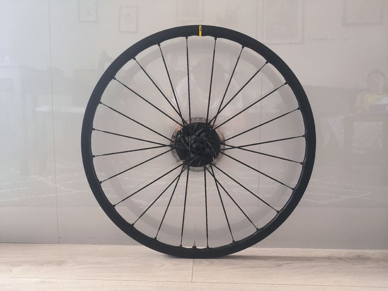 パーツ MAVIC KSYRIUM PRO CARBON UST DISC MAVIC ROAD WHEELSET