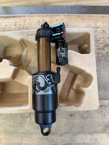 Used Fox X2 Factory Float 2021 bike — image 2 of 3