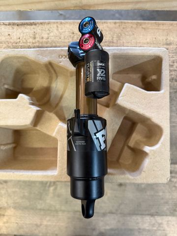 Used Fox X2 Factory Float 2021 bike — image 3 of 3