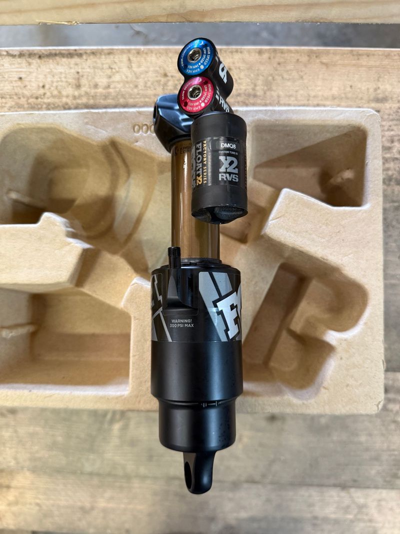 Used Fox X2 Factory Float 2021 bike — image 3 of 3