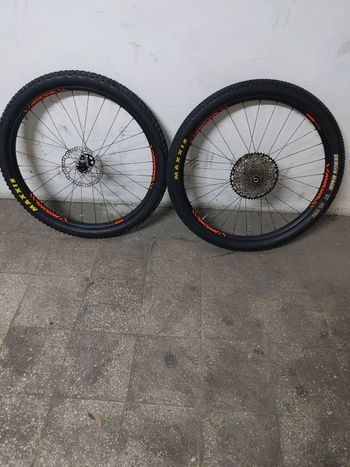 Maxxis 566 2020 bike d'occasion — image 4 sur 8