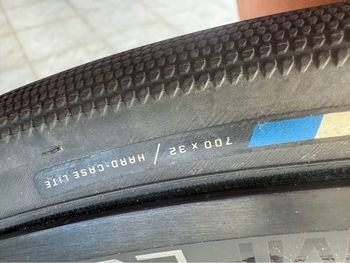Used Bontrager Paradigm Comp 25 2024 bike — image 3 of 11