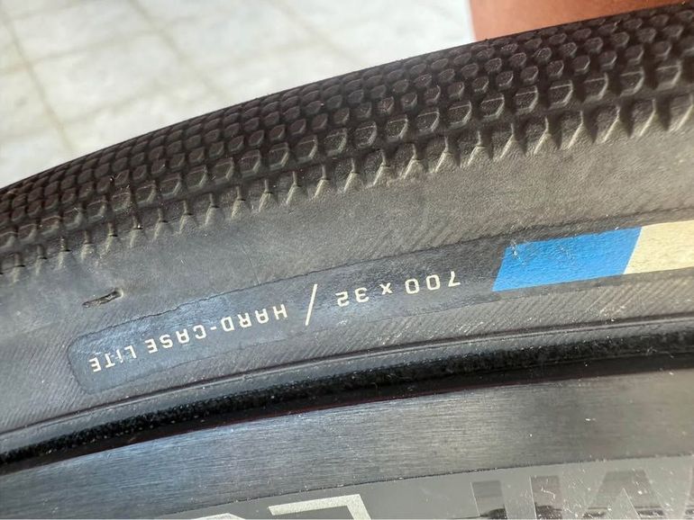 Used Bontrager Paradigm Comp 25 2024 bike — image 3 of 11