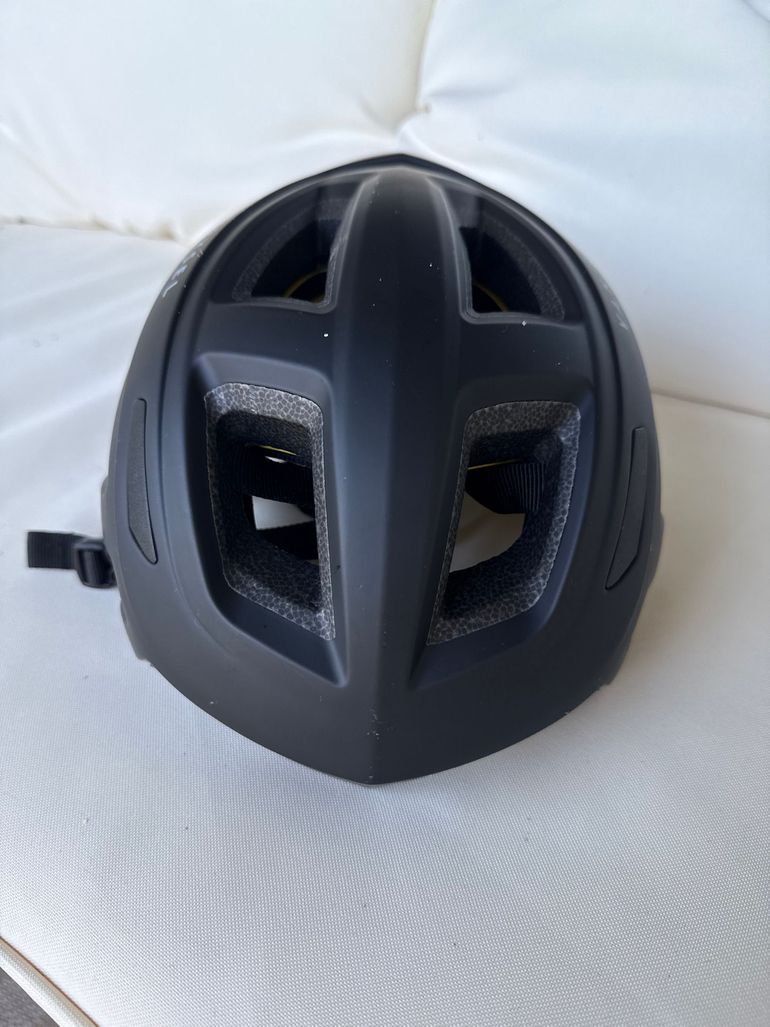 Gebrauchtes Van Rysel Rennrad Helm 2024 bike — Bild 2 von 4