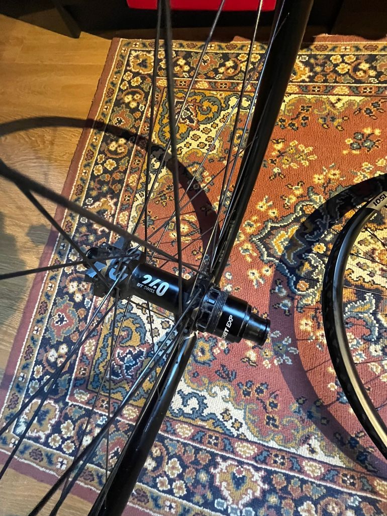 Used Dt Swiss DT Swiss EXC 1501 2020 bike — image 4 of 9