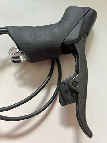 Used Sram ED-RED-D1 - Red eTap AXS HRD FM Hydraulic Disc Brake Shift/Brake leavers 2023 bike — image 4 of 8