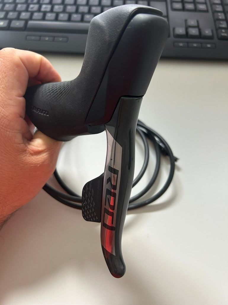 Used Sram ED-RED-D1 - Red eTap AXS HRD FM Hydraulic Disc Brake Shift/Brake leavers 2023 bike — image 7 of 8