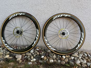 Used Zipp 302 Disc Center Lock 2019 Wheels