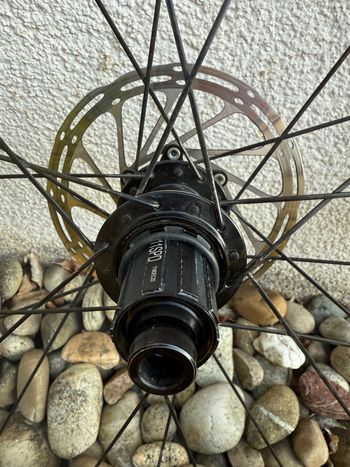 Zipp 302 Disc Center Lock 2019 bike usato — immagine 4 di 5