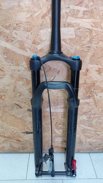 Used Fox 32 Float Rhythm 29 Boost 15×110 100mm Grip 3 Tapered Remote 2024 Fork