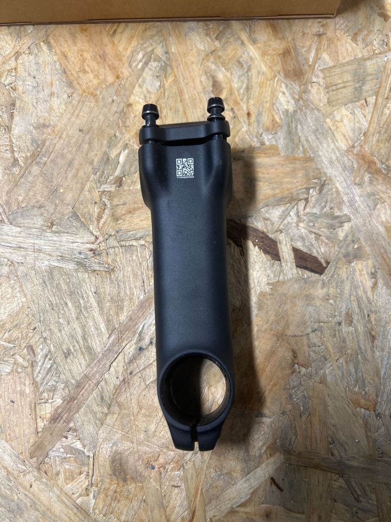 Used Canyon V15 2022 bike — image 4 of 4